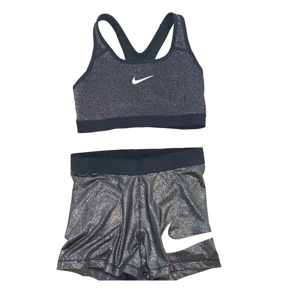 nike pro shorts and sports bra set